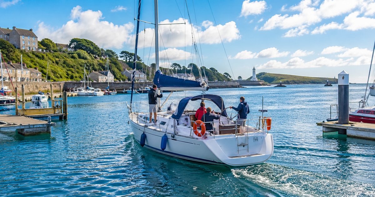 Summer Maintenance Tips: Keep Your Boat in Top Shape